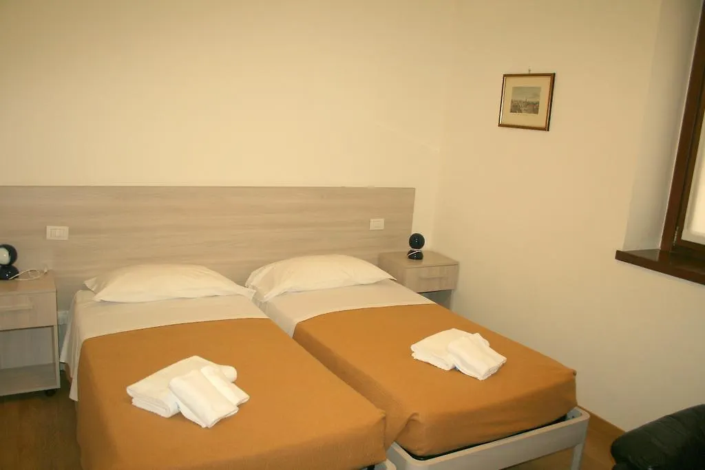 Residenza Marco Aurelio Μιλάνο Διαμέρισμα
